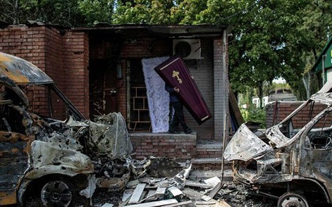 Ukraine: la paix n’est pas encore à l’ordre du jour - ảnh 1